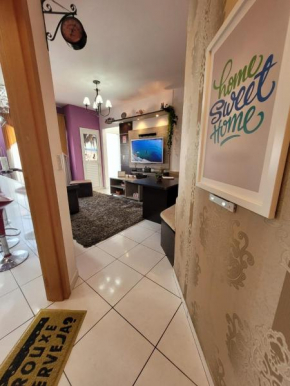Apartamento central aconchegante temática Friends Ponta Grossa PR